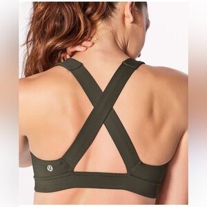 Lululemon run on bra nwt